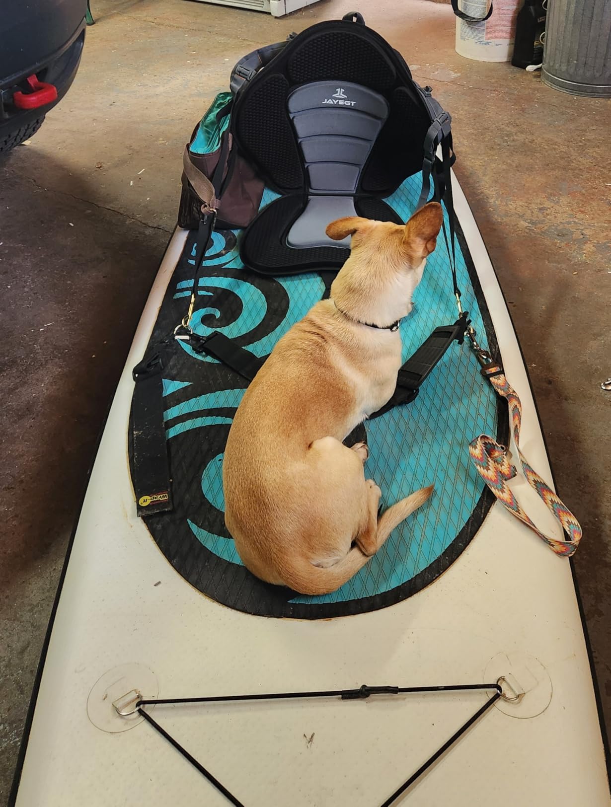 JAYEGT Kayak Seat Deluxe Padded Back Canoe Seat with Back Support ，SUP Paddle Board Seats Fishing Seat for Universal Sit with Detachable Storage Bag and 4 Adjustable Straps. - Customer Photo 1