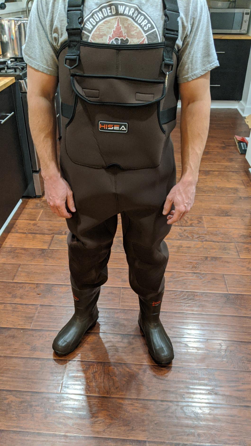 HISEA Chest Waders for Men, Waterproof 4.5mm Neoprene Fishing & Hunting Wader with Boots, Mens Womens Bootfoot Waders - Customer Photo 1