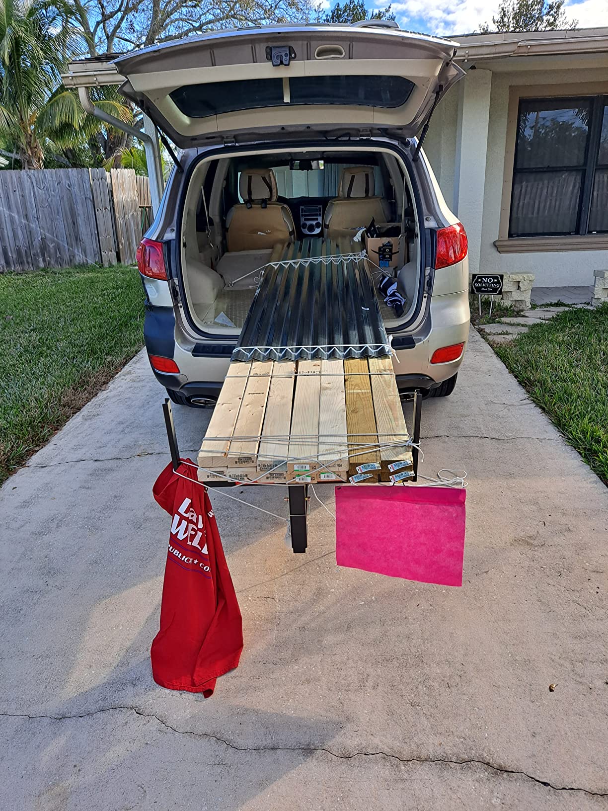 HECASA Adjustable Pickup Truck Bed SUV Extender Extension Rack Hitch Mount Truck Bed Extension for Ladder Rack Kayak Canoe Lumber Long Pipes 750lbs Load Capacity, w/Flag - Customer Photo 1