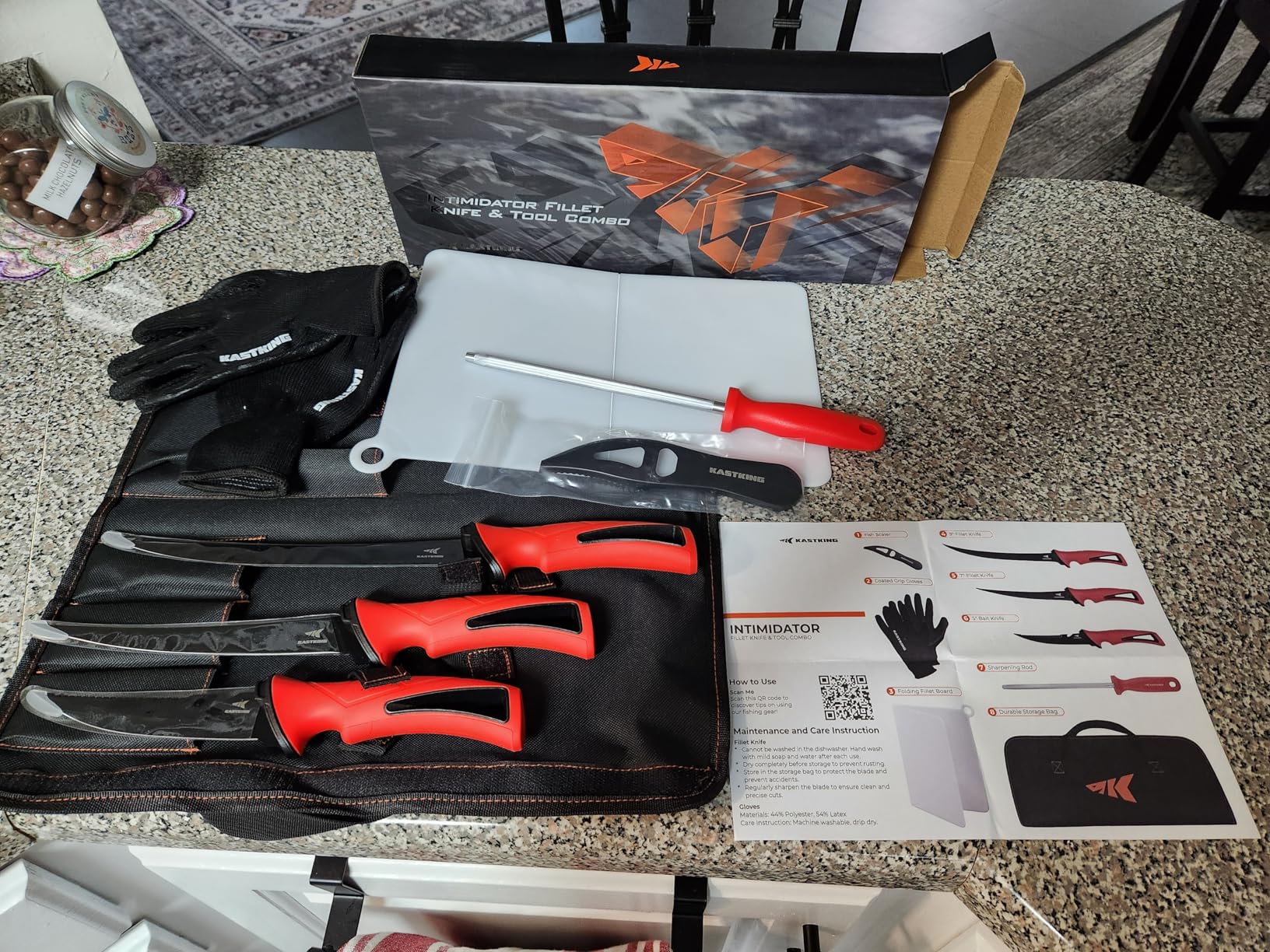 KastKing Intimidator Bait Knife and Filet Knives, Ultra-Sharp G4116 German Stainless-Steel Blades, Fresh or Saltwater, Non-Slip Handle, Durable Storage Bag, and Honing Rod - Customer Photo 1