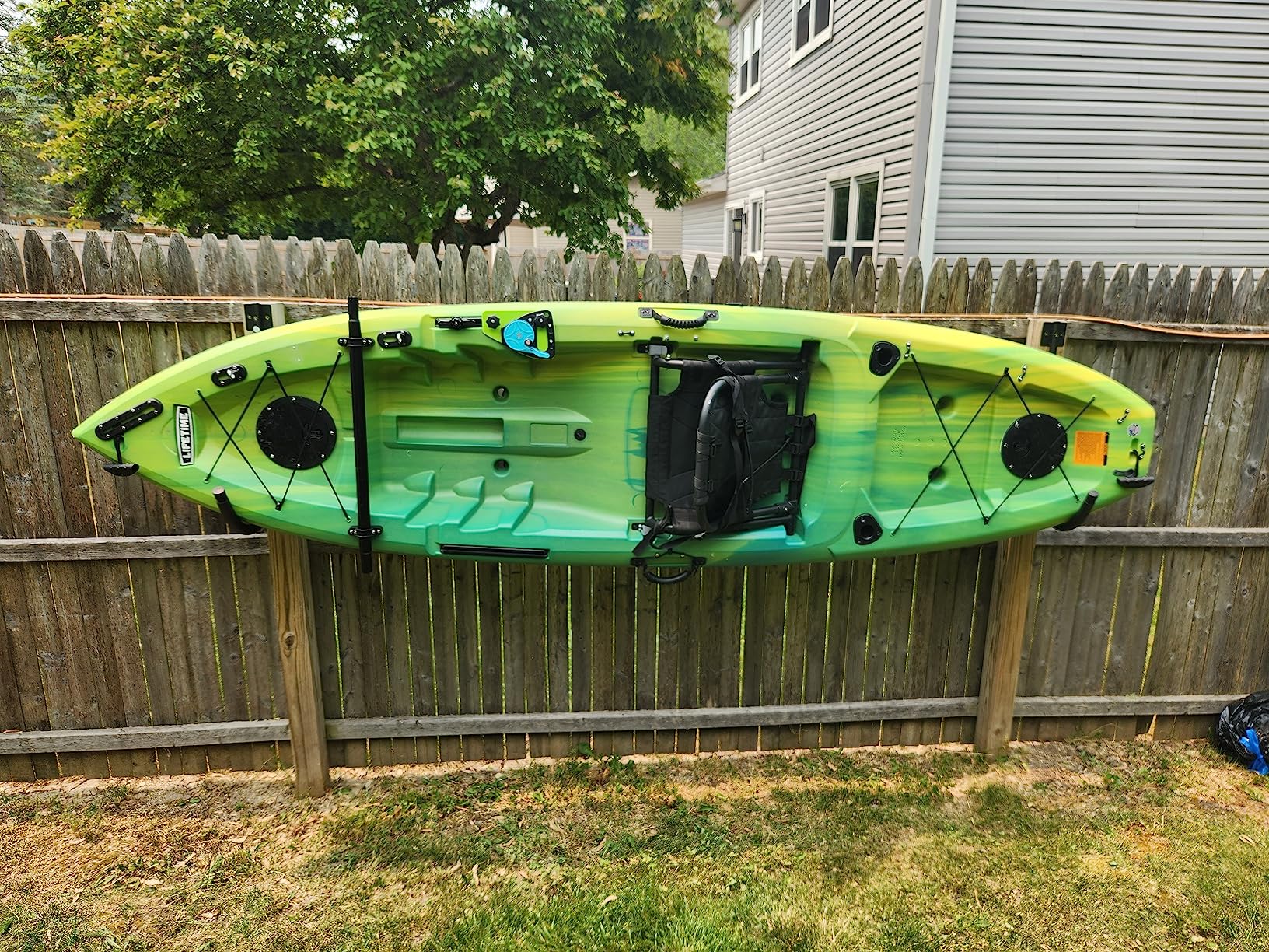 2-Pack of Kayak Storage Hook Sets - Kayak Wall Mount Hangers with 100lb Capacity Per Pair for Paddleboards, Surfboards - Customer Photo 1