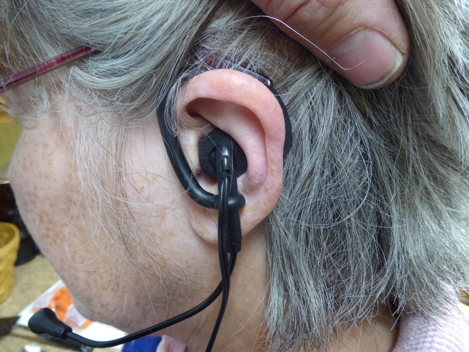 Midland GXT1030VP4 GMRS Two-Way Radio (50-Channel, Long Range, 142 Privacy Codes, SOS, NOAA, Rechargeable Nickel Battery, Black/Yellow, 2-Pack) Customer Review Midland GXT1030VP4 GMRS Two-Way Radio (50-Channel, Long Range, 142 Privacy Codes, SOS, NOAA, Rechargeable Nickel Battery, Black/Yellow, 2-Pack) - Customer Photo 2