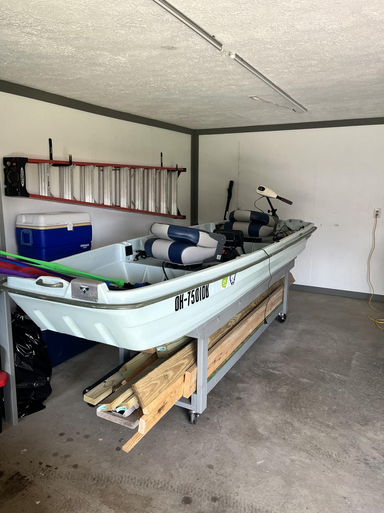 Pelican - Boat Intruder 12 - Jon Fishing Boat - 12 ft. - Great for Hunting/Fishing, Khaki/Beige - Customer Photo 3
