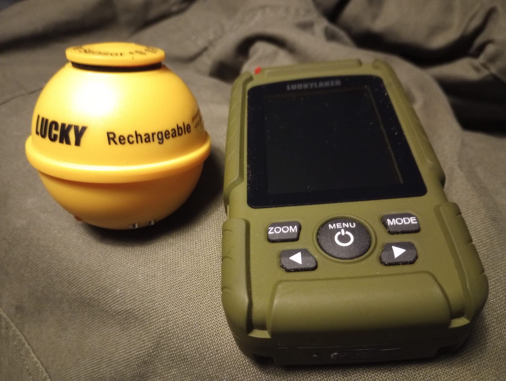 LUCKY Portable Sonar Fish Finder Boat Depth Fishing Fish Finders Waterproof Handheld Wireless Fishing Finder Kayak Transducer Depth Finders for Ice Fishing Sea - Customer Photo 1