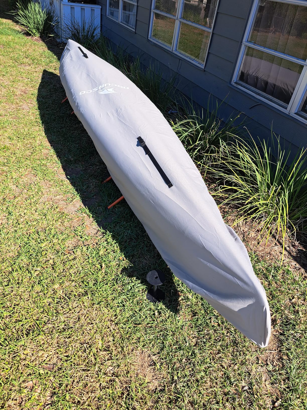Obcursco 600D Kayak Cover Waterproof, 9.3-16.5FT Thickened UV-Proof, Tear and Fade Resistant Canoe Cover, Kayak Covers for Outdoor and Indoor Storage, Perfect as Kayak Accessories for SUP Paddle Board - Customer Photo 2