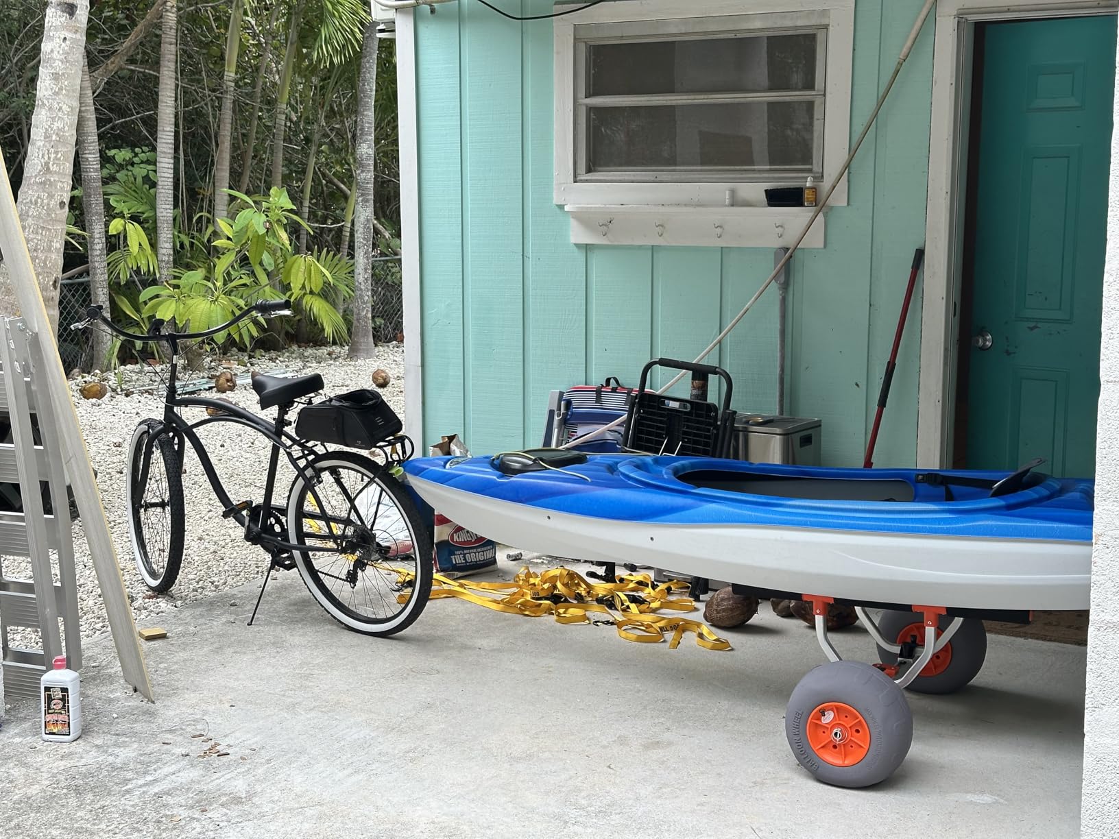 VEVOR Heavy Duty Kayak Cart, 350lbs Load Capacity, Detachable Canoe Trolley with 13'' Beach Wheels, Adjustable Carrier Width & Nonslip Support Foot, for Kayaks Canoes Paddleboards Float Mats Jon Boats - Customer Photo 1