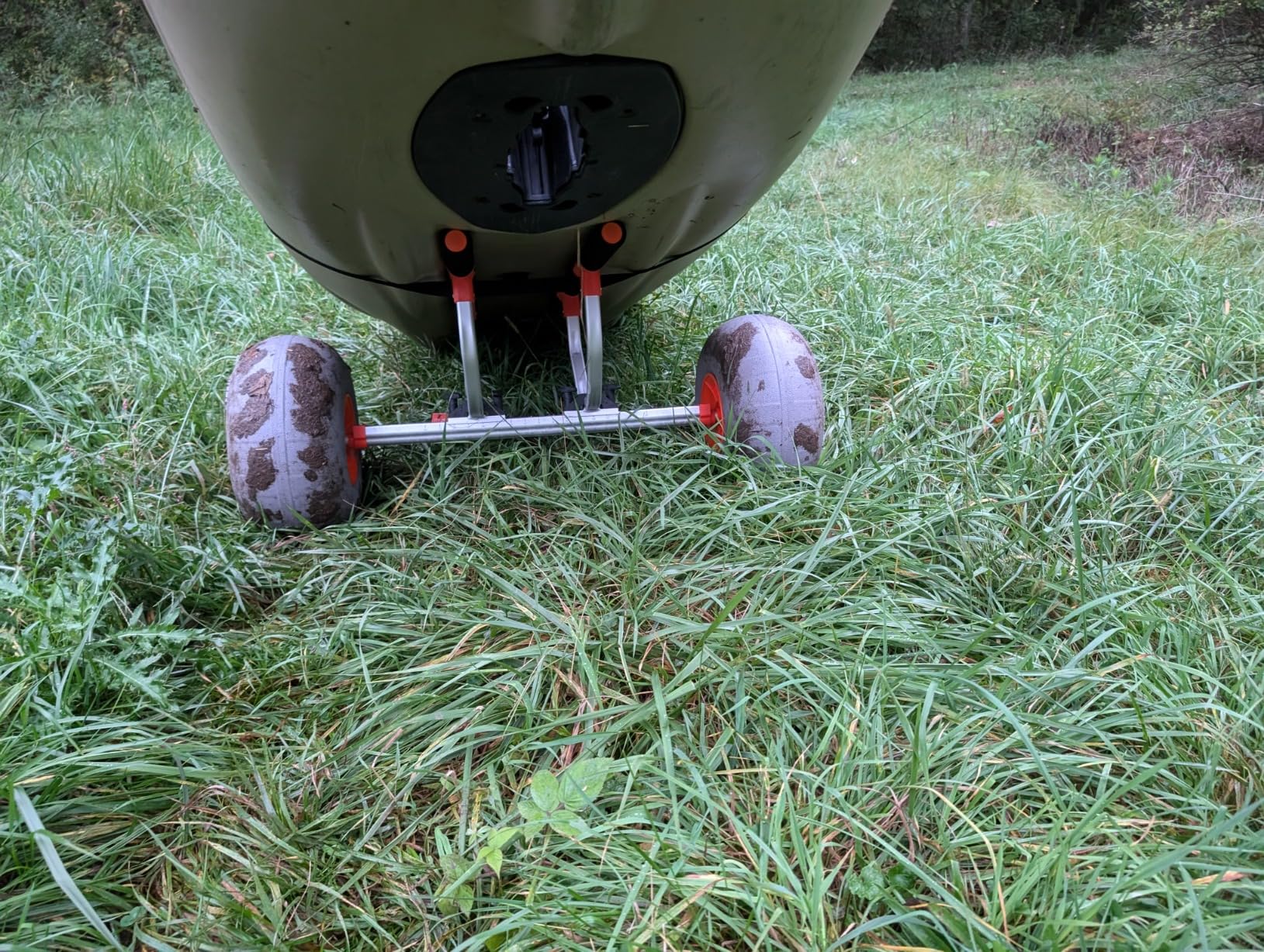 VEVOR Heavy Duty Kayak Cart, 350lbs Load Capacity, Detachable Canoe Trolley with 13'' Beach Wheels, Adjustable Carrier Width & Nonslip Support Foot, for Kayaks Canoes Paddleboards Float Mats Jon Boats - Customer Photo 4