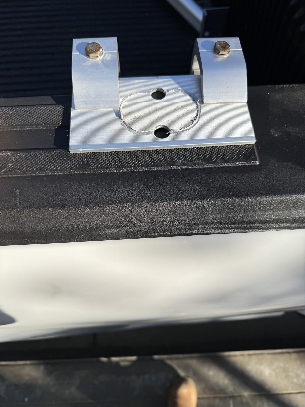 GarveeTech Truck Rack, 71 in Aluminum Ladder Rack for Truck, 800 lbs Capacity with 8 Non-Drilling C-Clamps, Heavy Duty Truck Bed Rack Two-Bar Set for Kayak, Surfboard, Lumber, Ladder - Customer Photo 1